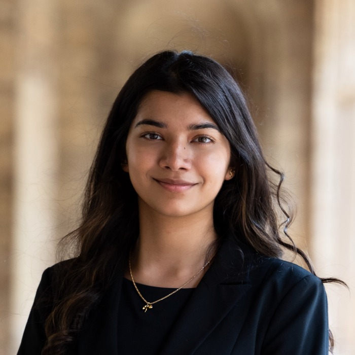 Gayatri Shinghal, Equities Analyst